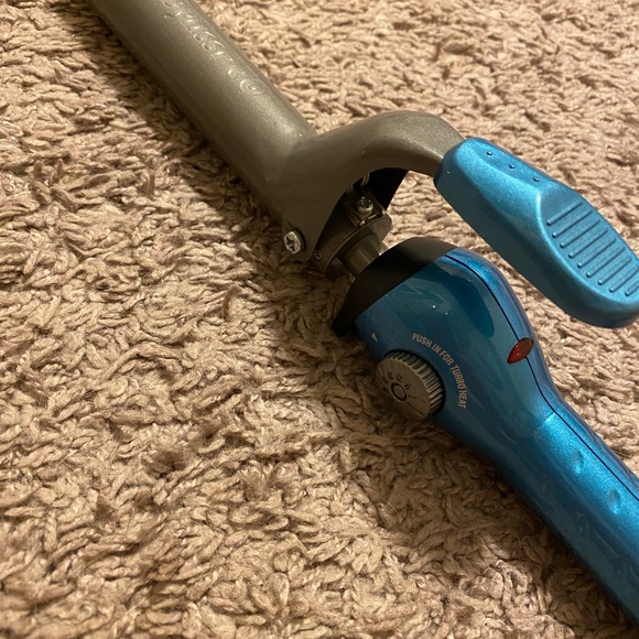 Babyliss pro 1 inch curling iron - Picture 4 of 5